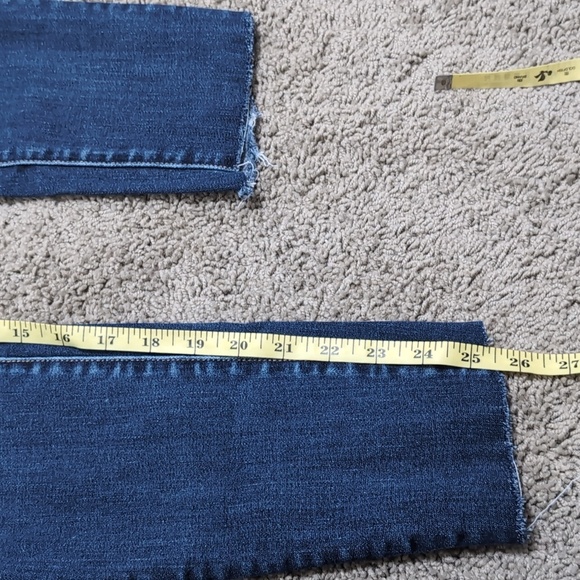 American Eagle Hi-Rise Jegging Ripped Knee size 6 petite Super Stretch - Picture 8 of 10